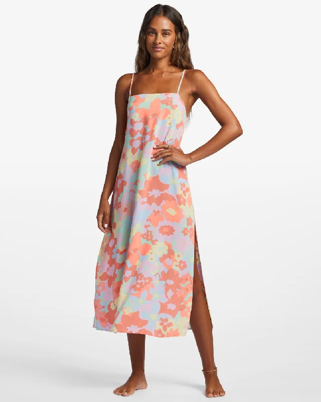 Weekend Waves Midi Dress - Peach Pie Trendy Floral Wrap Midi Dress