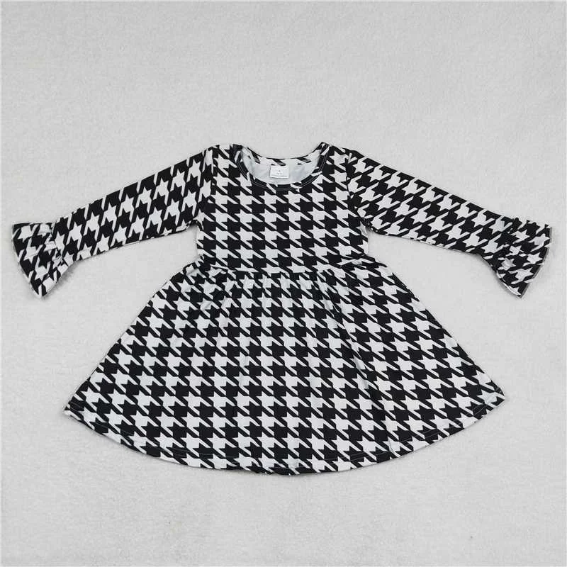 RTS NO MOQ SALES G6-11-4/ Black and white plaid long-sleeved skirt ribbed skirt waist