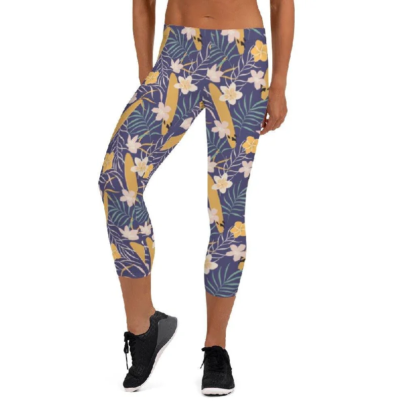 Purple Tropical Flower Women's Capri Leggings Comfortable Lounge Leggings