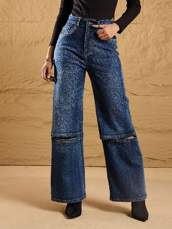 Women Blue Wash Knee Slit Straight Fit Jeans Fashionable Relaxed Fit Denim